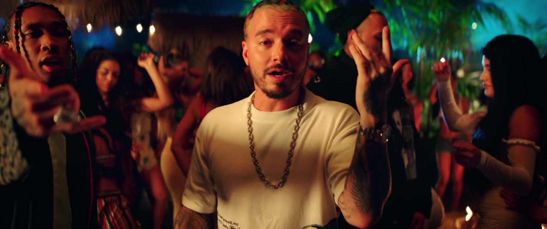 tyga - haute (官方mv) ft. j balvin, chris brown