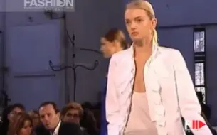 Download Video: 【秀场】PACO RABANNE Spring Summer 2006