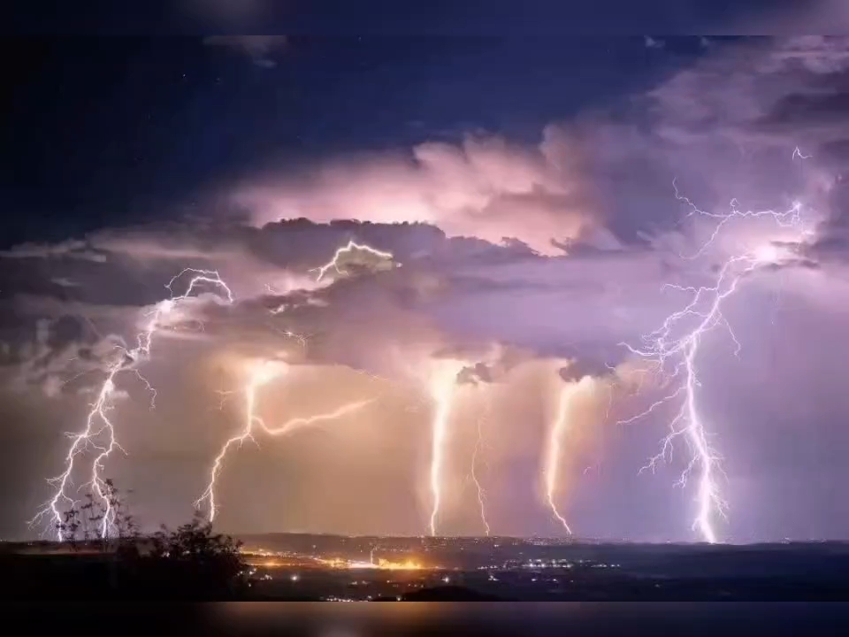 雷子 光芒图片