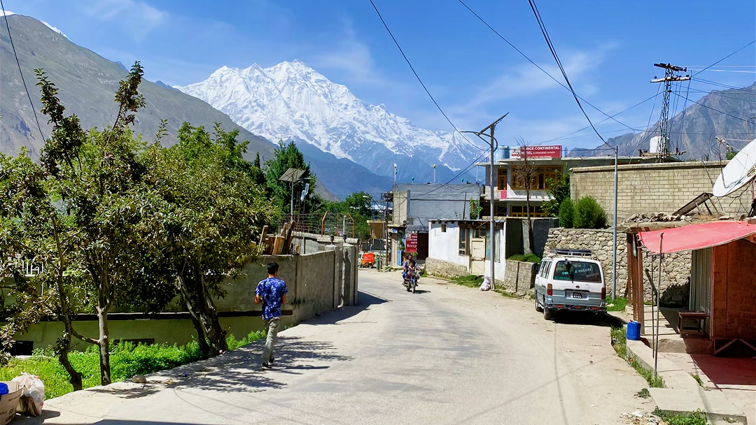 巴基斯坦🇵🇰克什米尔 雪山脚下小村庄