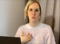 和比利时女友聊结婚后谁存钱，你们觉得她的想法可取吗
