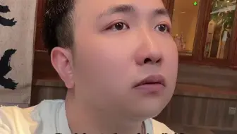 好心帮你，却换来 恩将仇报#解气瞬间 #乞讨骗术