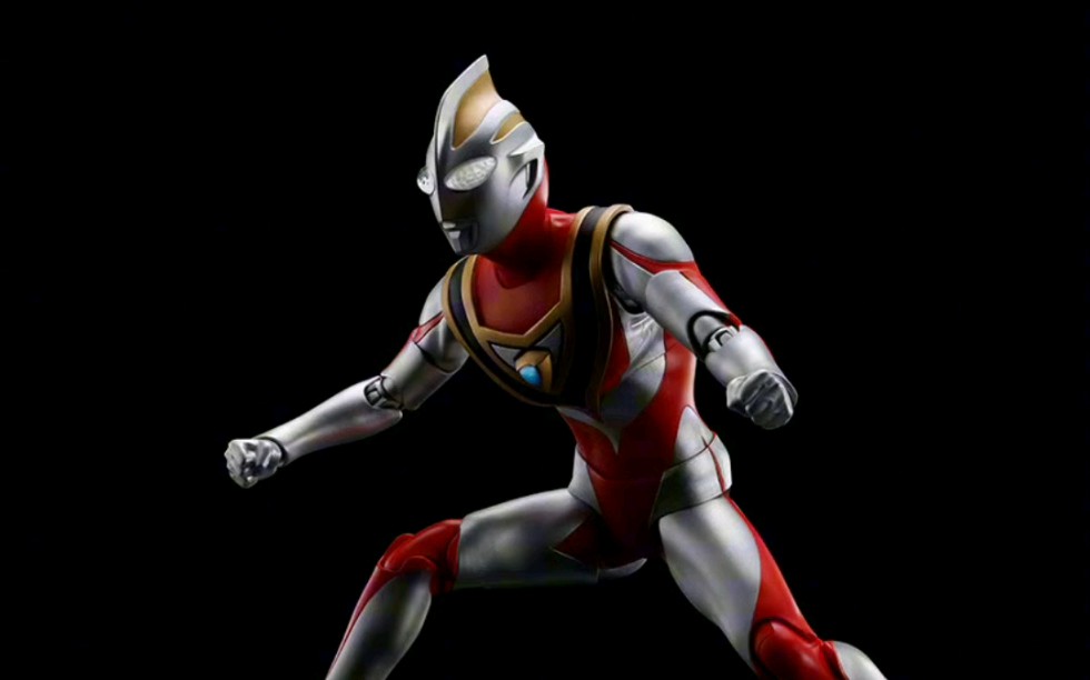 真骨雕盖亚奥特曼 8,800日元2024.06发售