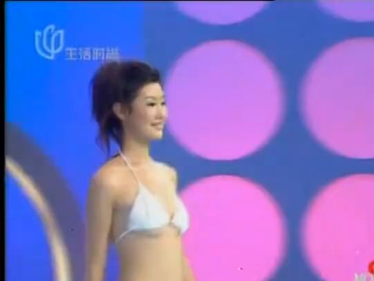 【时尚瞬间】回顾2005上海电视模特大赛 模特泳装秀 3