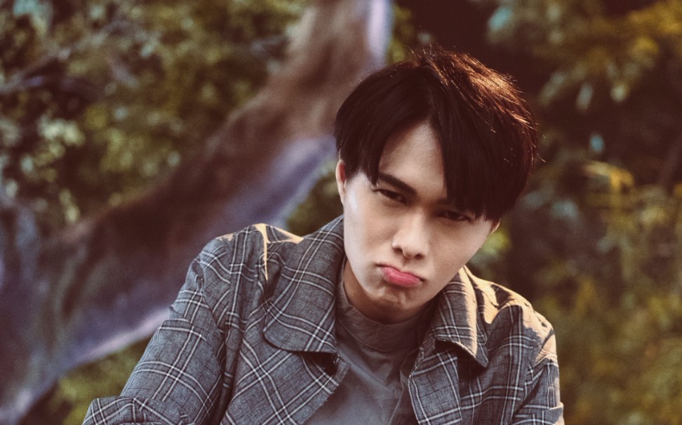 胡鸿钧祝天下的母亲母亲节快乐