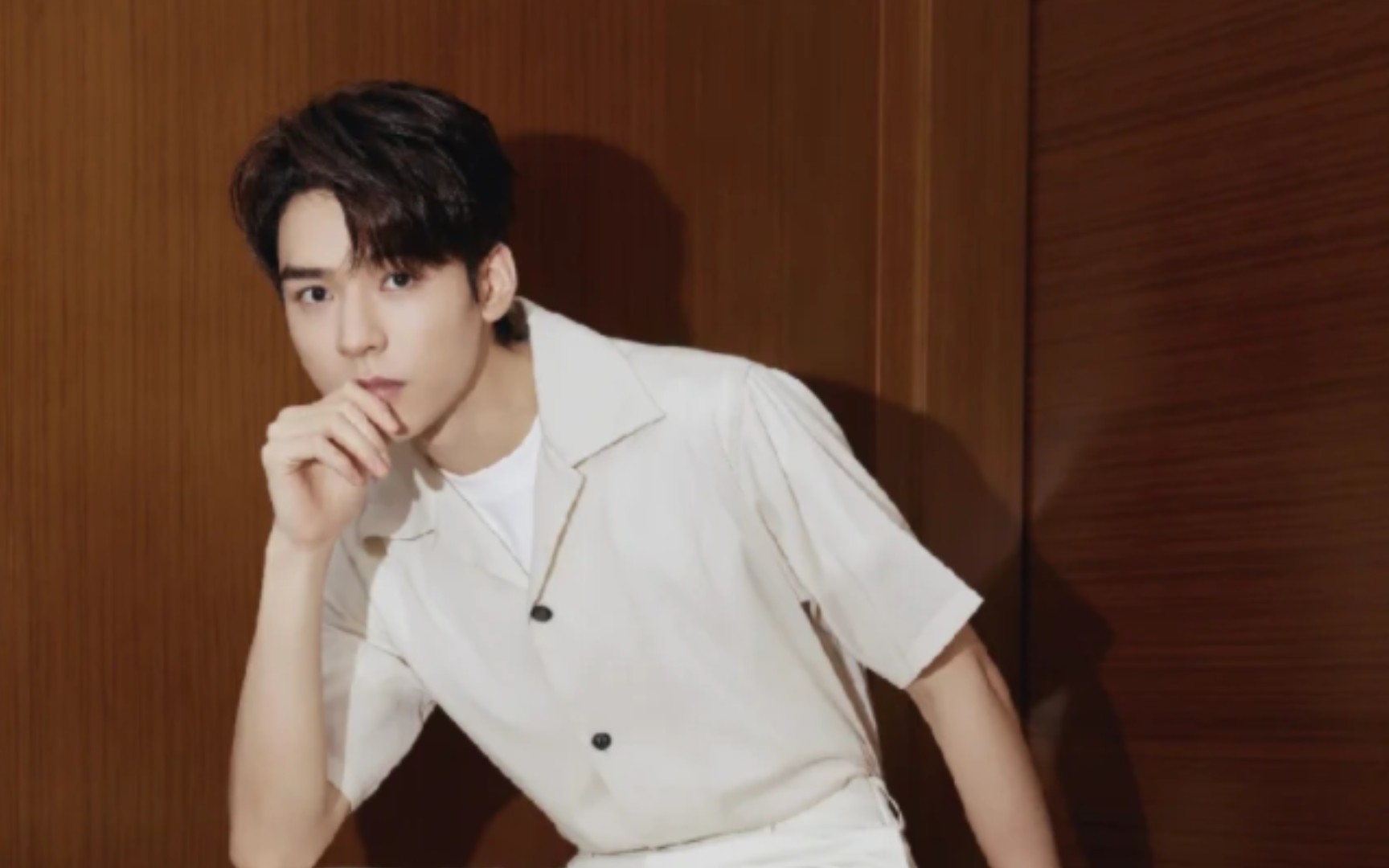 龚俊你是谁的白衣少年呀