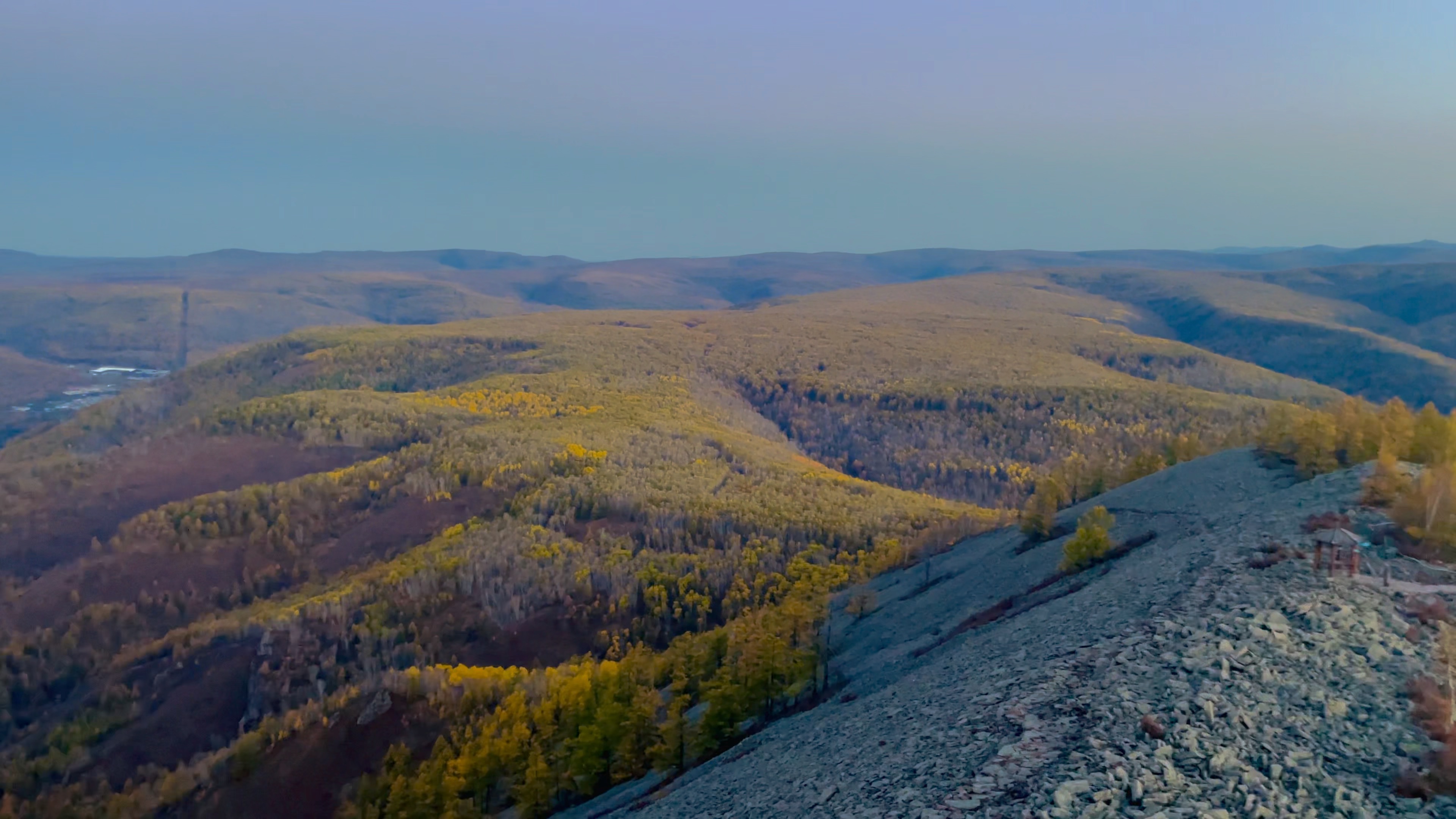 内蒙古阿尔山白狼峰日出前的时光,拍客阿尔山大斌记录