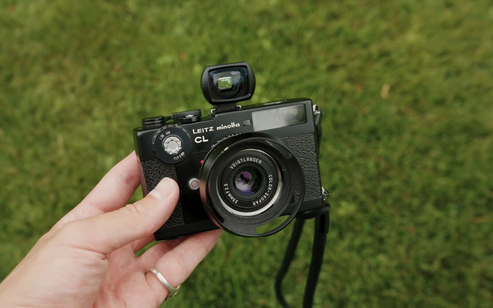 【胶片】年轻人的第一台徕卡胶片相机 leica cl testing my first