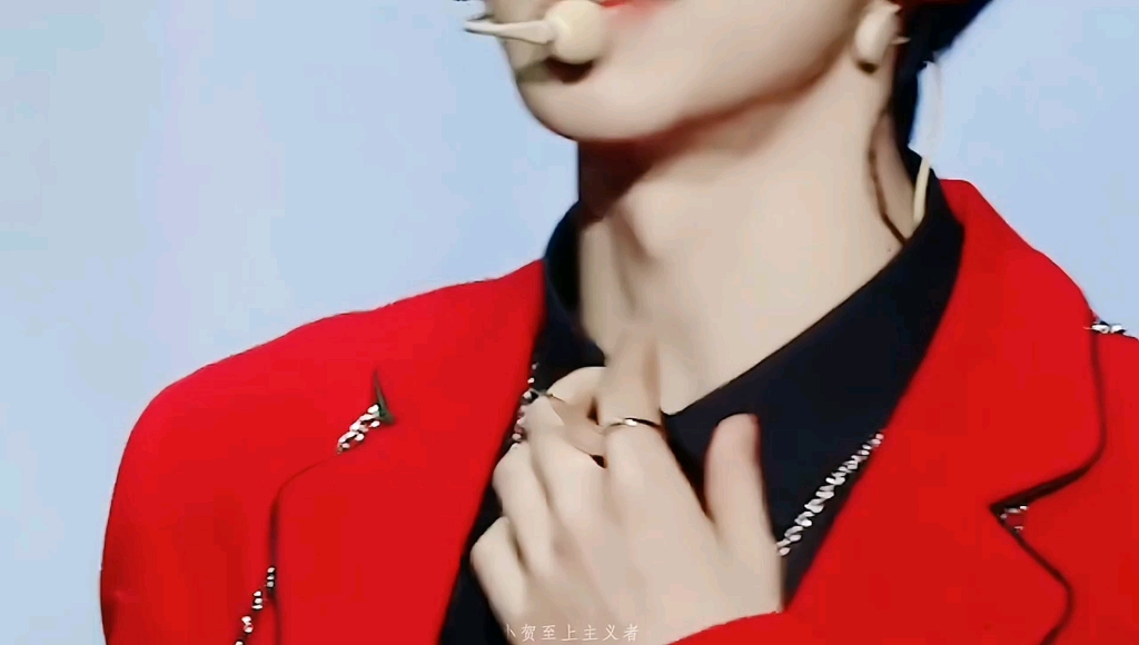 贺峻霖手控小贺的这双手都可以单独出道吧