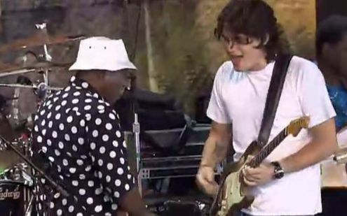 [图]【布鲁斯】Buddy Guy and John Mayer - What Kind of Woman is this？