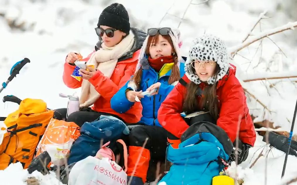 [图]《横冲直撞二十岁》片尾曲《我们》MV已更换场景至绝美雪国冰原