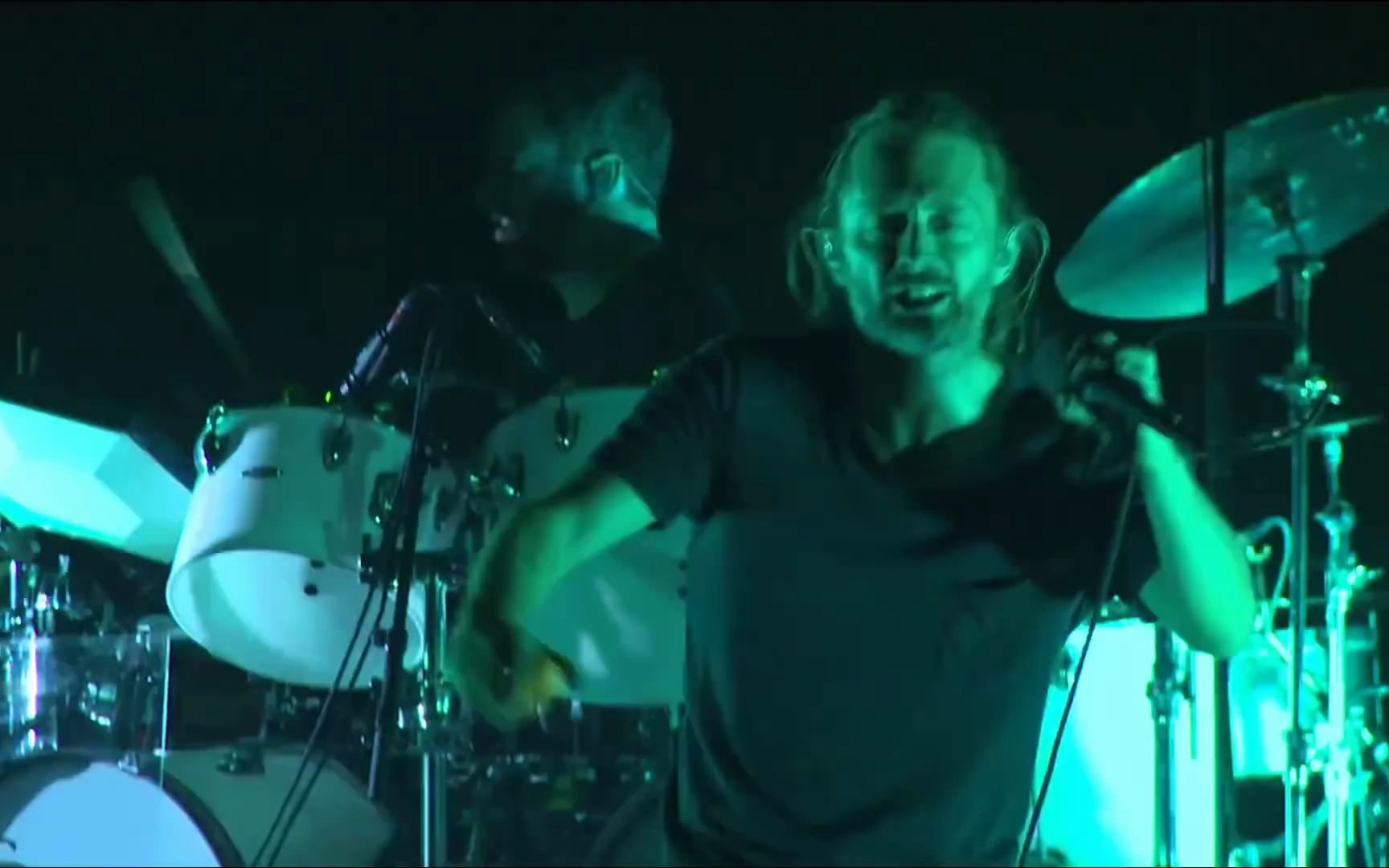 [图]【Atoms for Peace】Default (live@ACL)