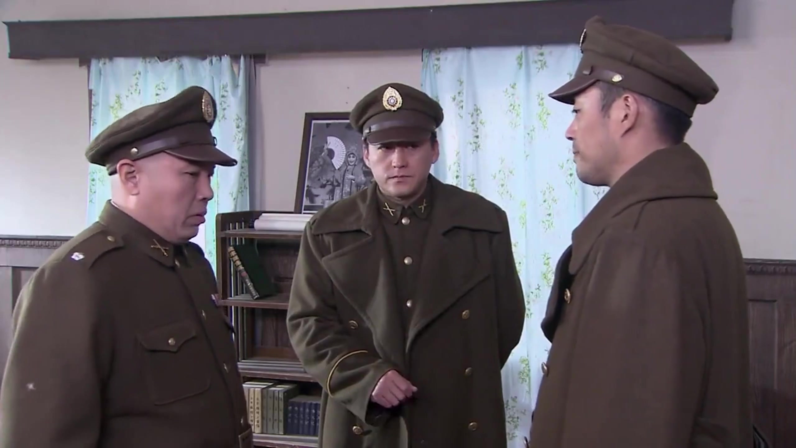 致命名单:特务对姑娘下手,长官一看是自己女儿,直接一枪毙了