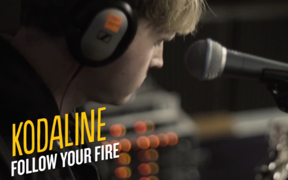 [图]Kodaline - Follow Your Fire (acoustic) Today FM现场