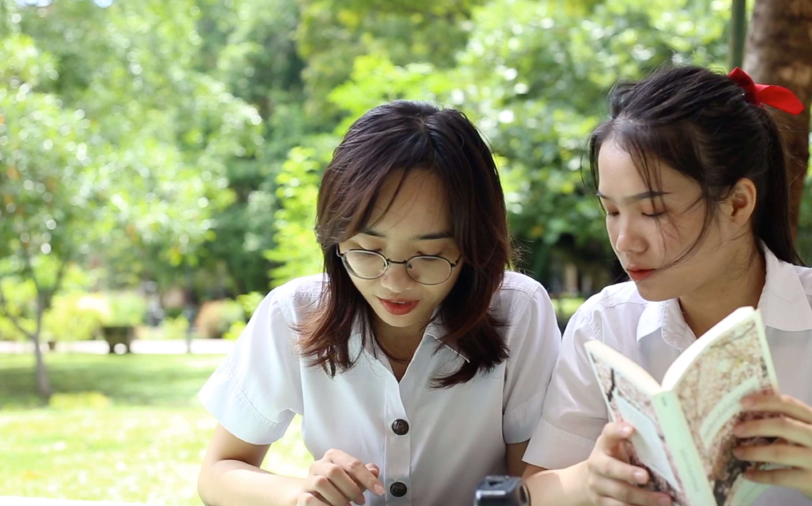 青春记录庆幸这段青春和你们一起度过泰国留学大学生学姐生日快乐
