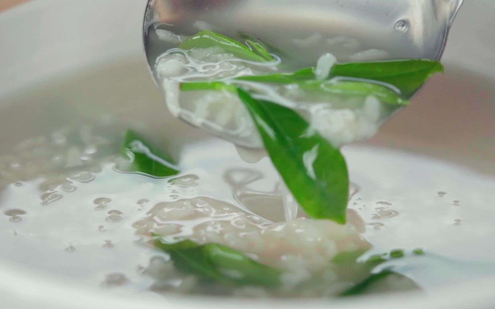 浙江少数民族的茶叶粥,清油解腻还暖胃,做法简单10秒学会