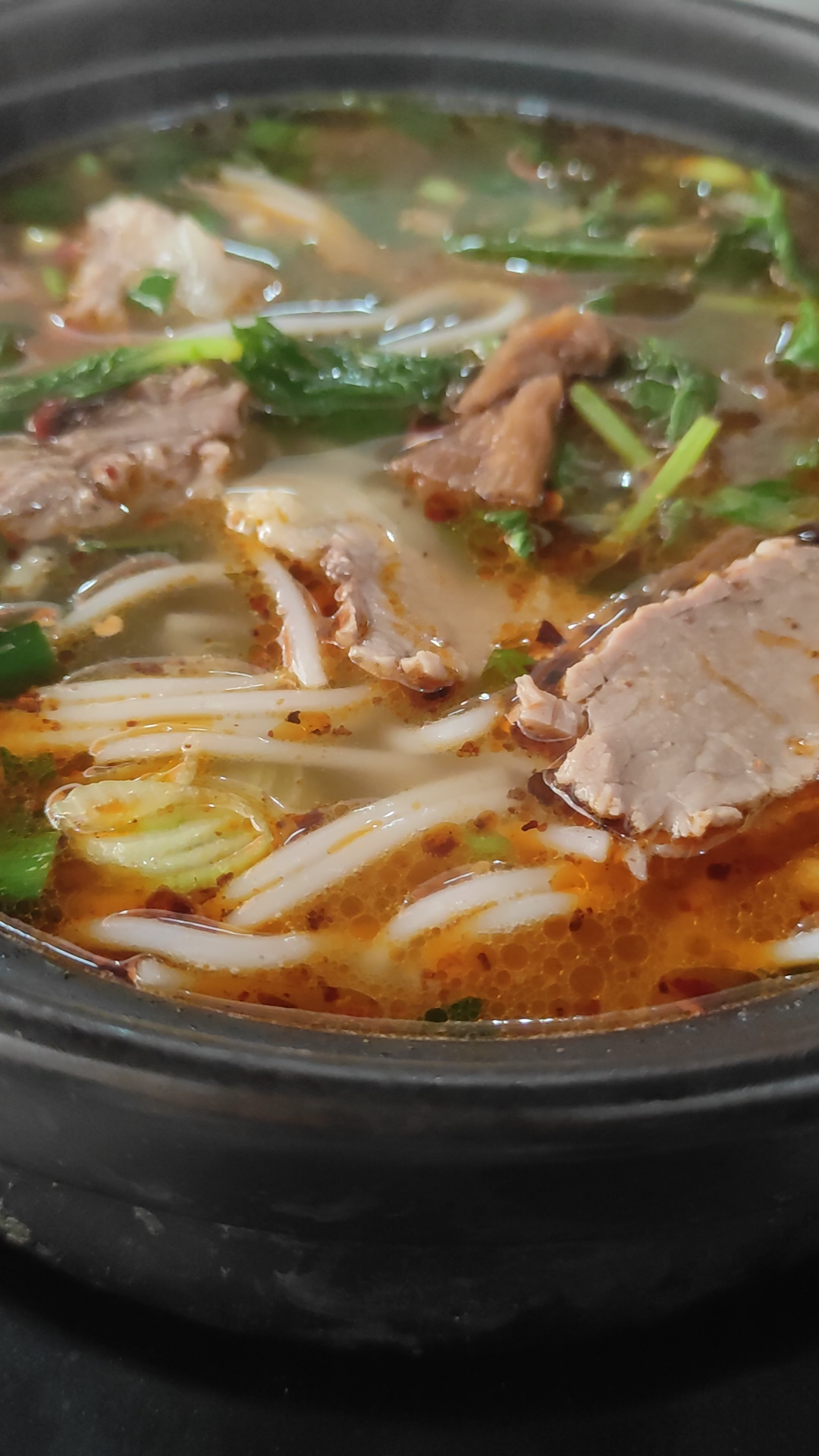 砂锅牛肉米线浅浅的来一锅