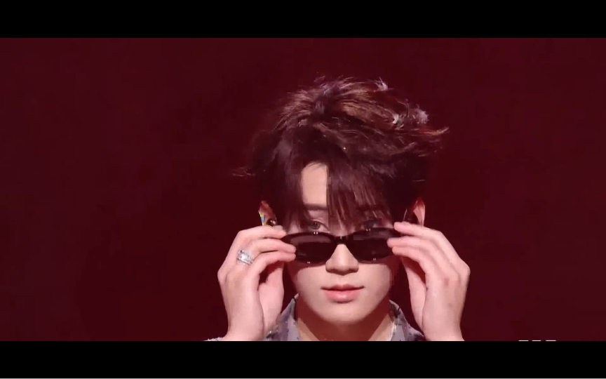 张真源《爱在终局之前》澳门演唱会直播