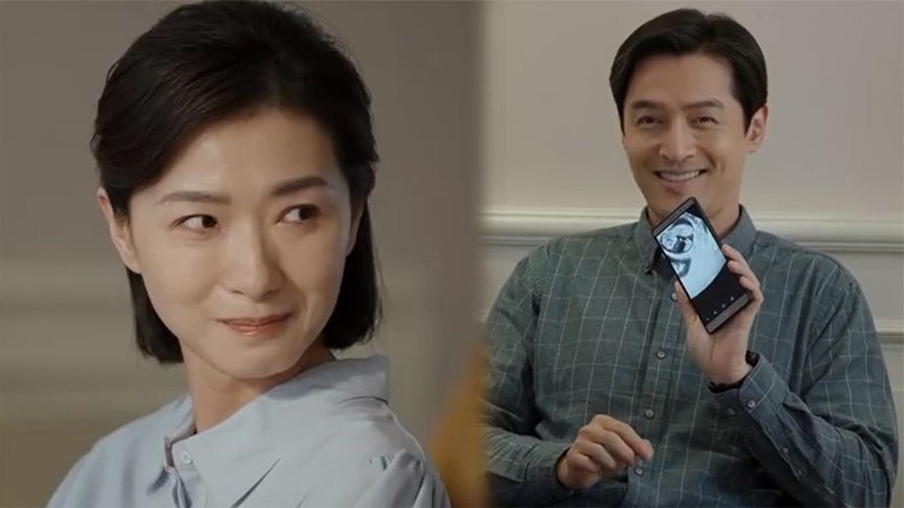 胡歌万茜有孩子了!看b超图笑得好幸福
