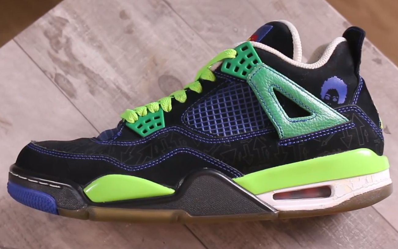 2011年的aj4慈善基金爆漆修复清洗