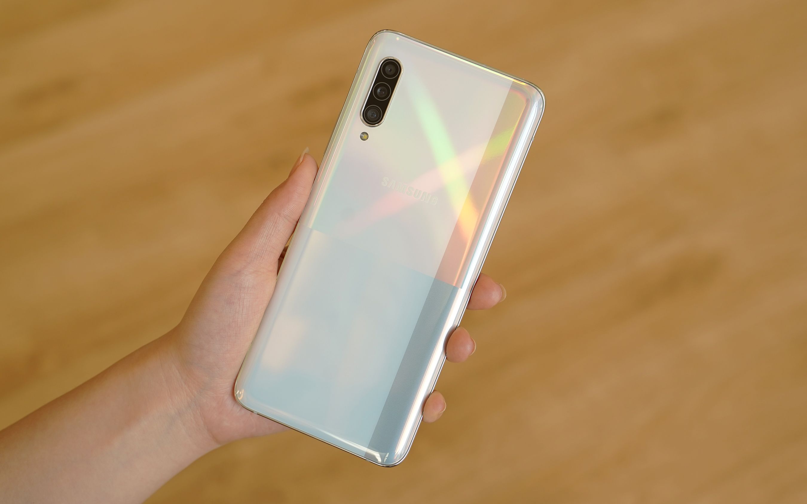 三星性价比5g真香机galaxy a90 5g上手,稳得一批