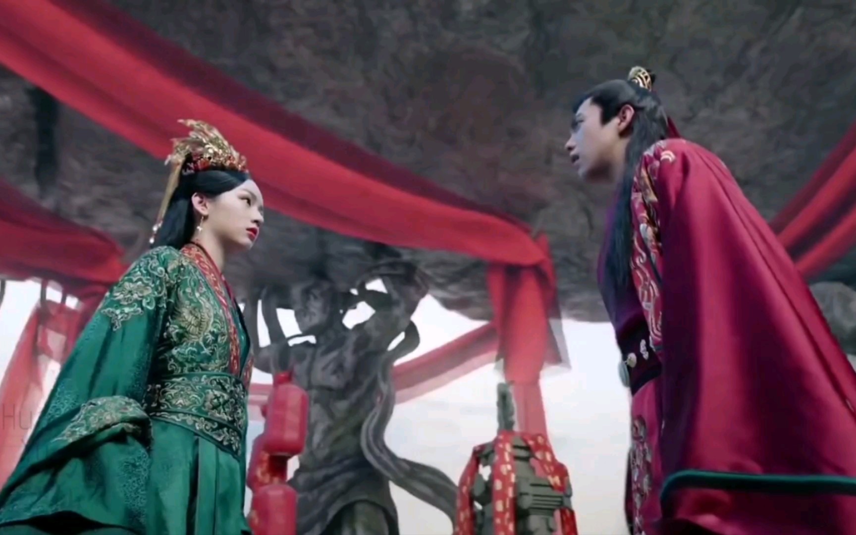 那个爱我的傻子在我面前死了,山河令大婚