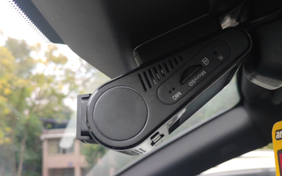 宋 plus dmi viofo a129pro行车记录仪 4k前摄像头夜间效果