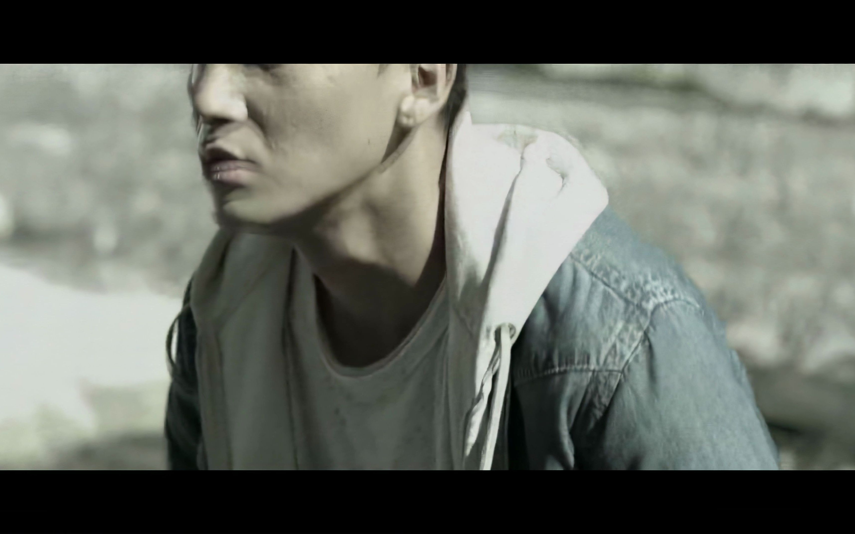 【4k60帧】郭顶-凄美地(mv 伴奏版)