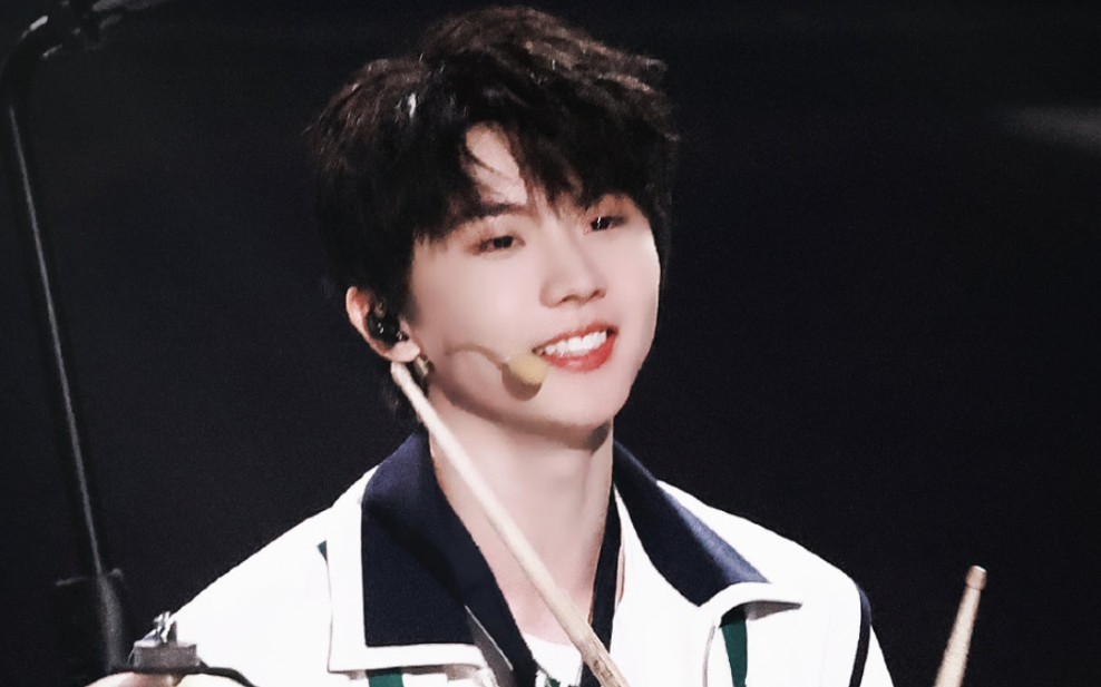 【马嘉祺reaction】 跨年晚会《爱到1440》| 嘉祺唱的真的很好听 有生