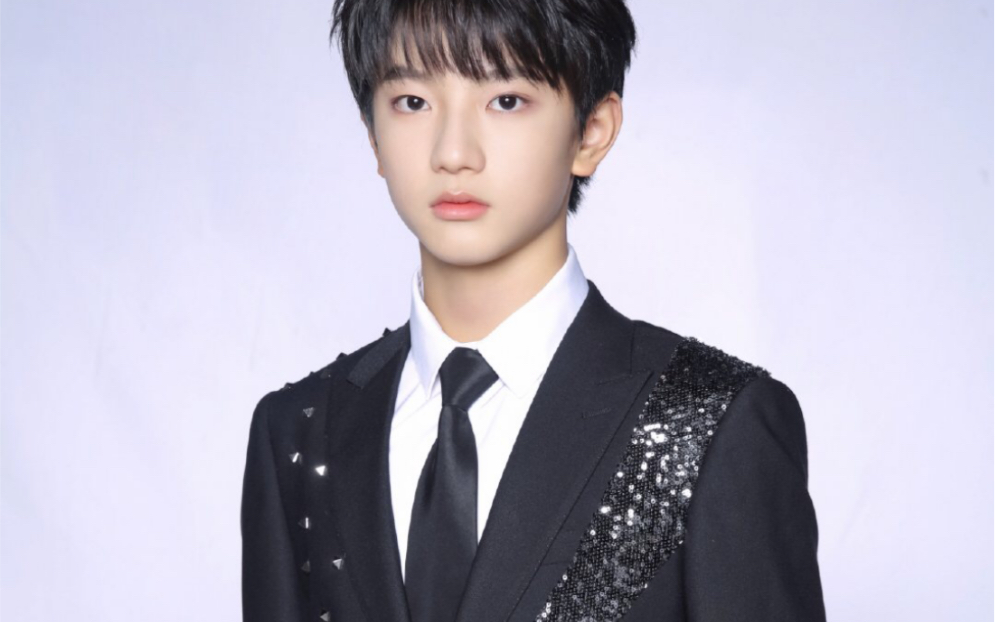 【tf家族/穆祉丞】小穆向前走吧 前方有光等着你