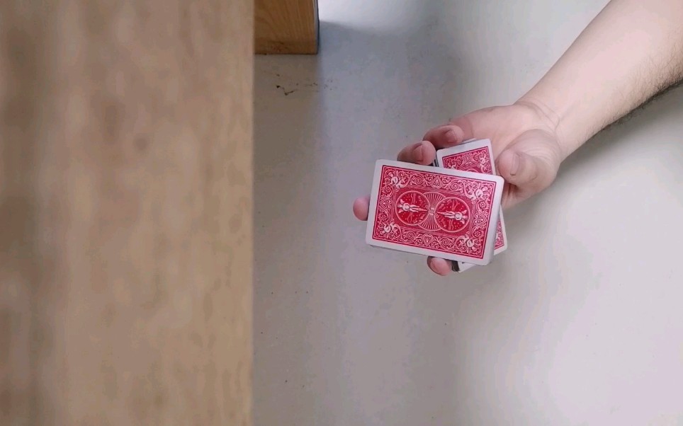 布莱恩托德的单手花式切牌