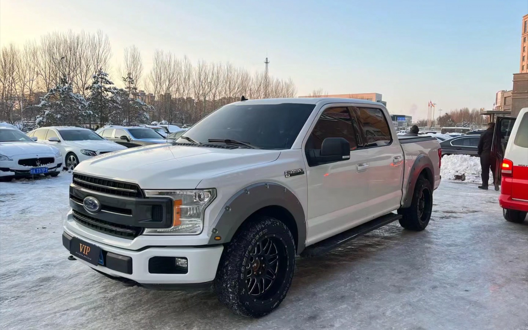 2020年 福特f-150 2021款 f150 3.5t 四门 xlt(加版)