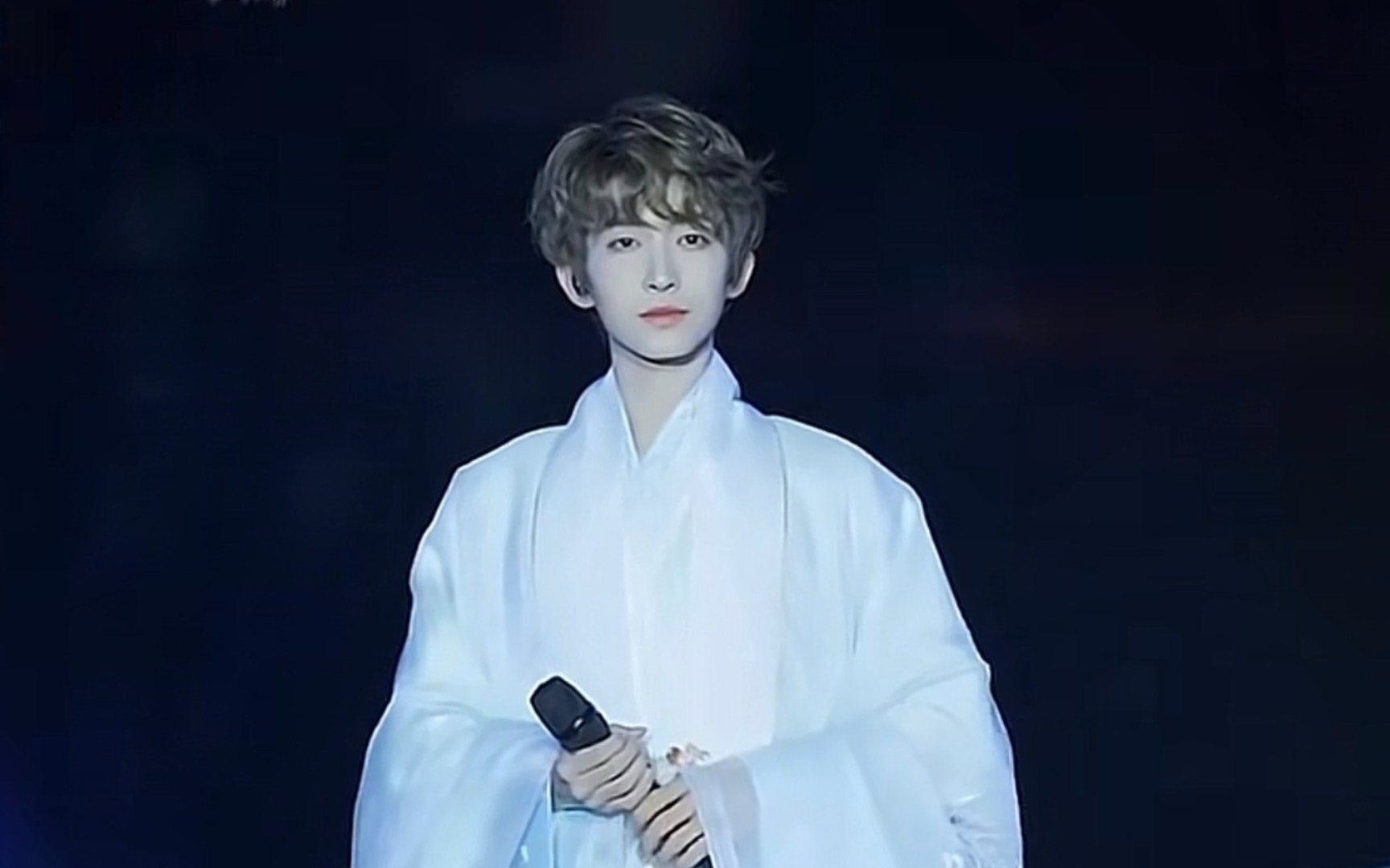 刘宇国风大典第一弹