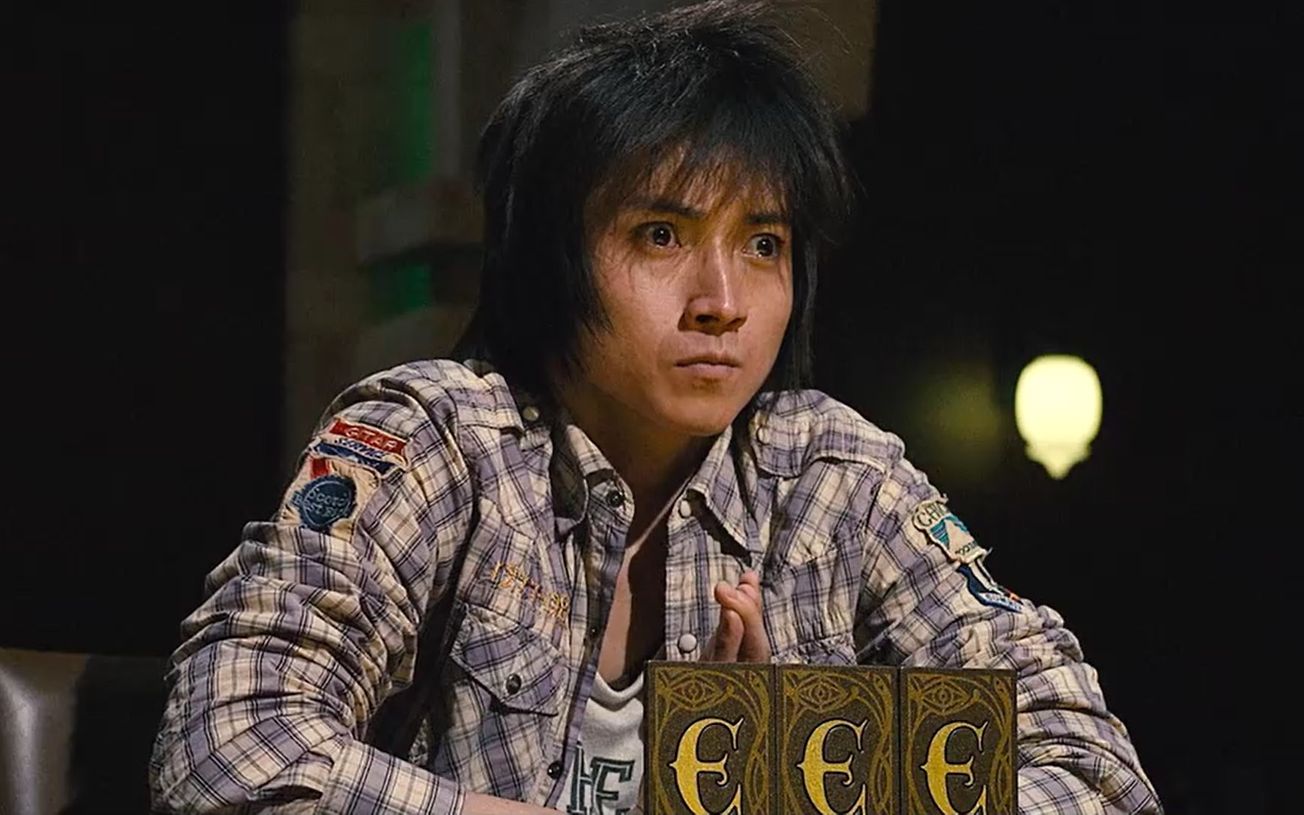 台配对比不折不扣的贪婪赌徒之老好人伊藤开司真人版台配的两种配音