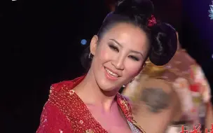 Video herunterladen: CoCo李玟 流转 4K现场 央视中秋晚会天后人间富贵花 为什么遇见良辰和美景时希望身边有你