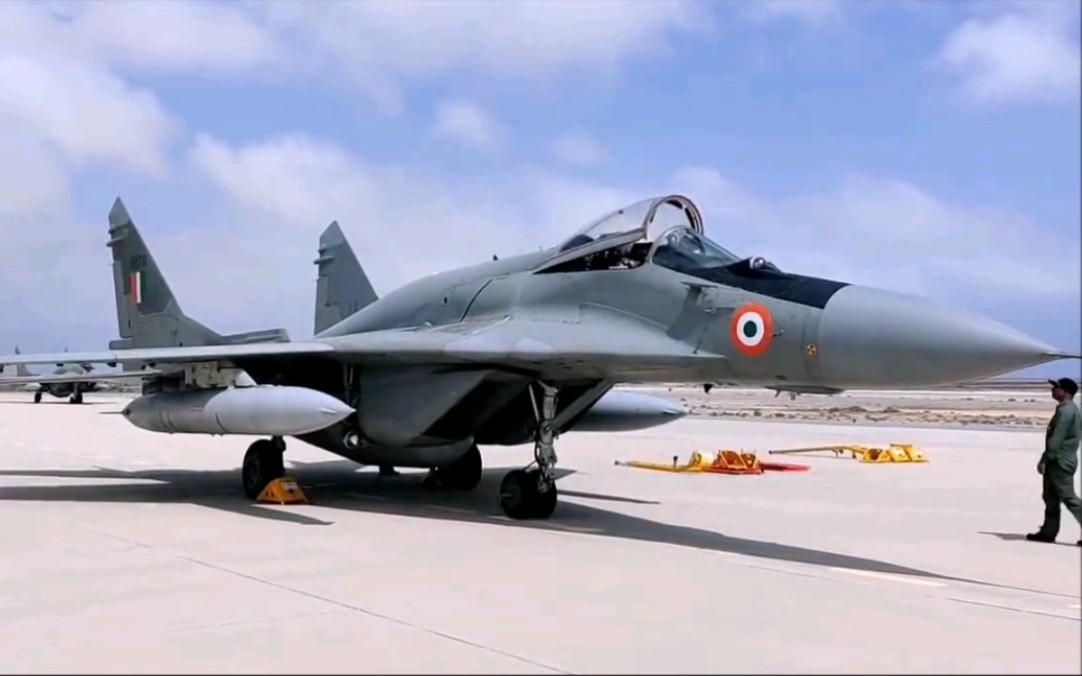 【航空】印度空军米格-29upg战斗机