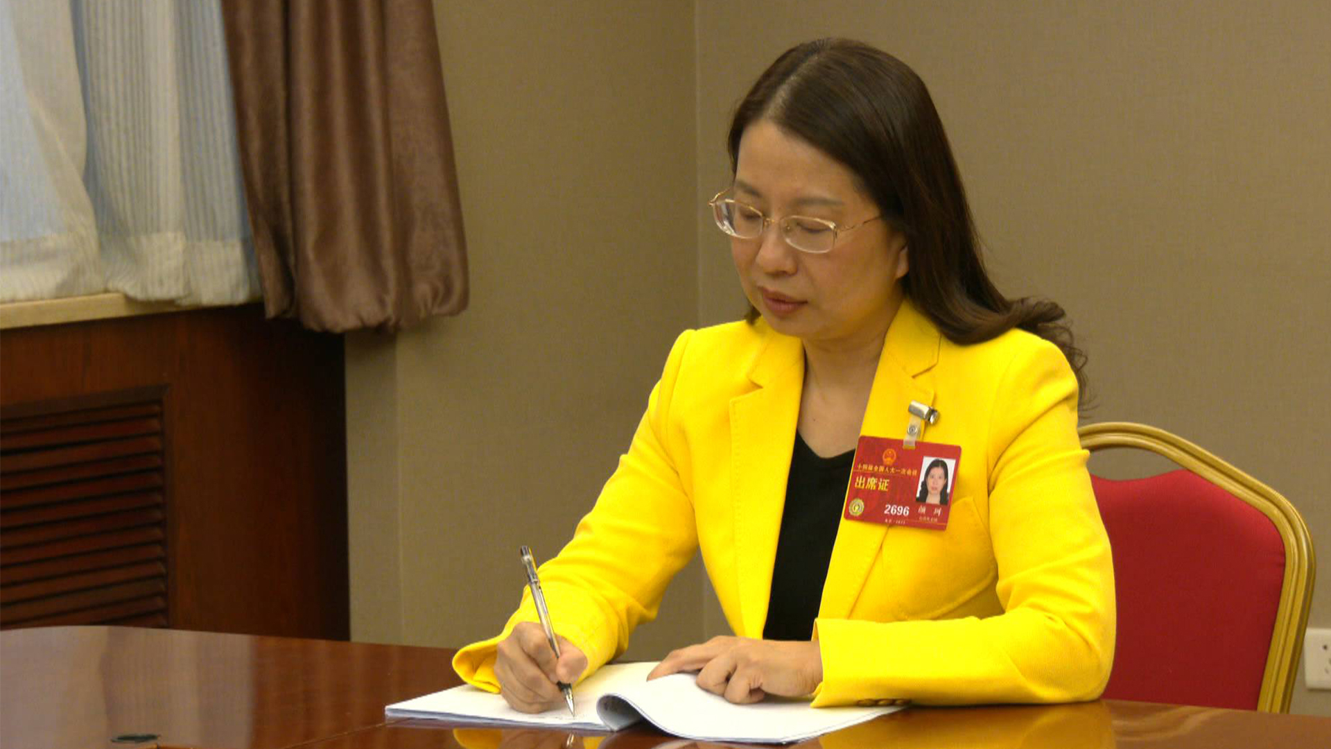 台湾省全国人大代表颜珂:促进两岸民心融合实现统一