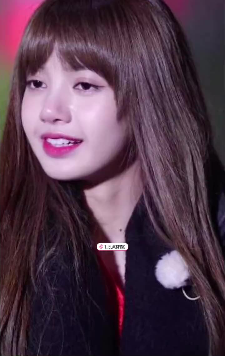 blackpink lisa lisa可爱死我了