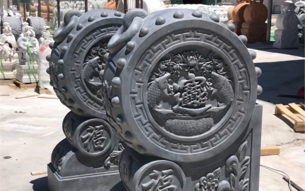 石雕门墩抱鼓石