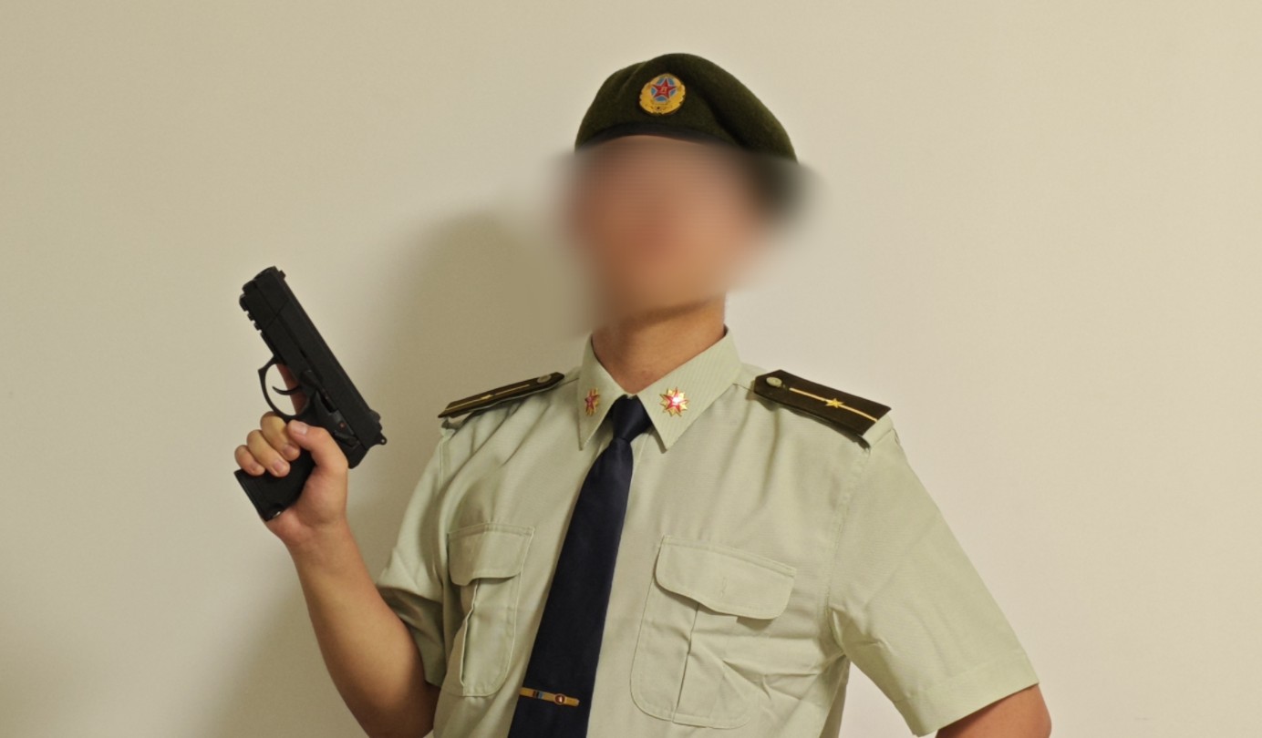 99式军服与99式贝雷帽