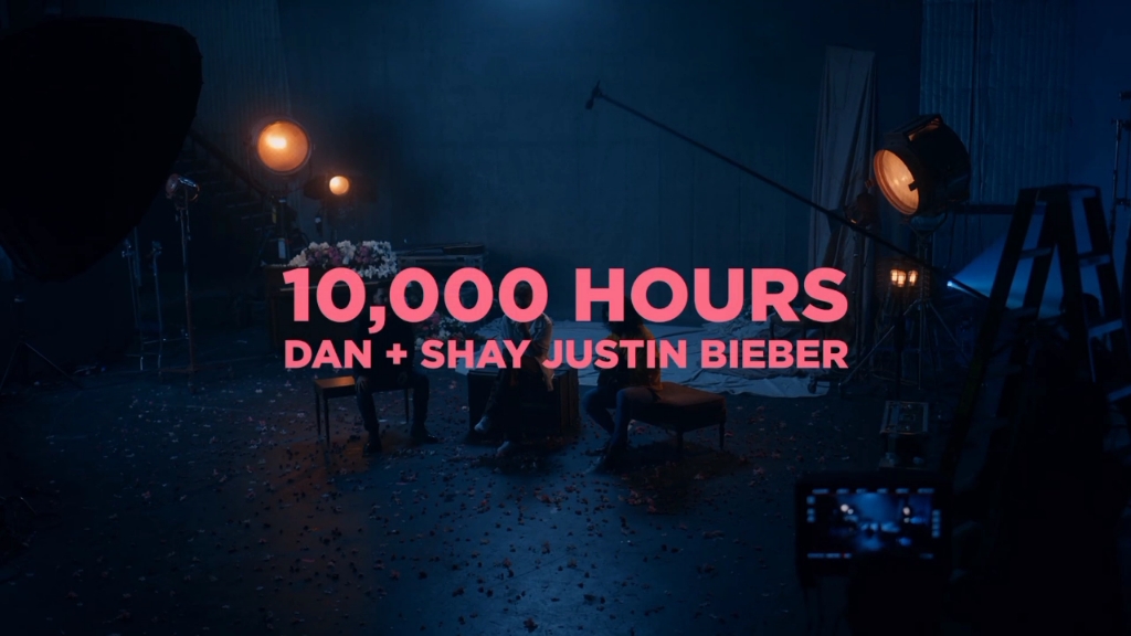 [图]10000 hours MV Justin Bieber中英字幕