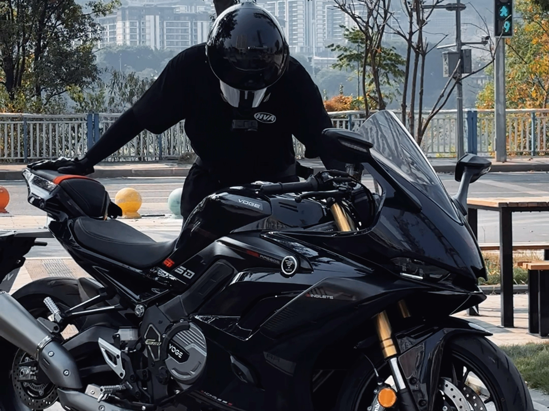 你梦寐以求的机车,实现了吗?#机车 #无极rr660s #感觉至上哔哩哔哩bilibili