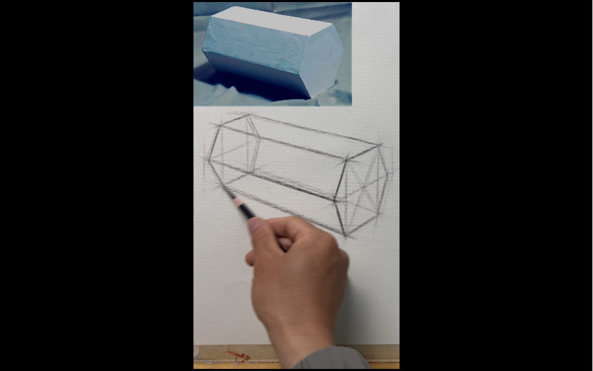 活动作品结构素描六棱柱右倒