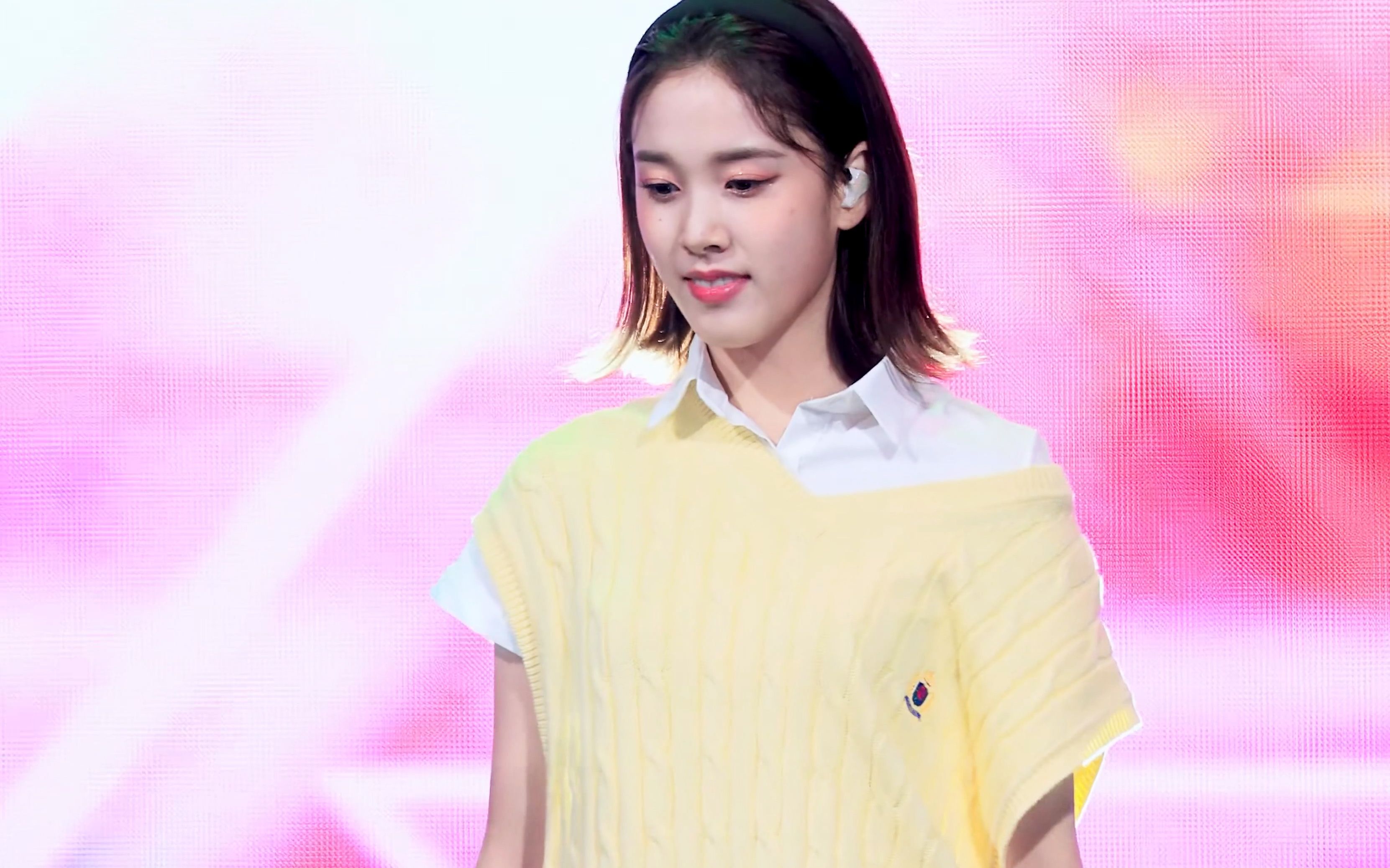 韩国女团 stayc(j) "stereotype" 220512 fancam 韩国技术教育大学[4k