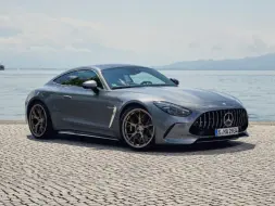 Download Video: 【2025梅赛德斯-AMG GT 63 S E-Performance】2025 Mercedes-AMG GT 63 S E-Performance