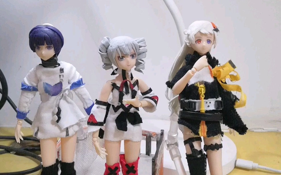 【娃娃cos】崩坏三 琪亚娜&芽衣_哔哩哔哩 (゜-゜)つロ 干杯~-bili