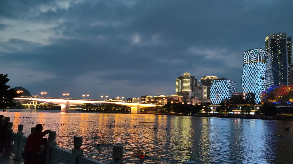 柳州江滨公园夜景