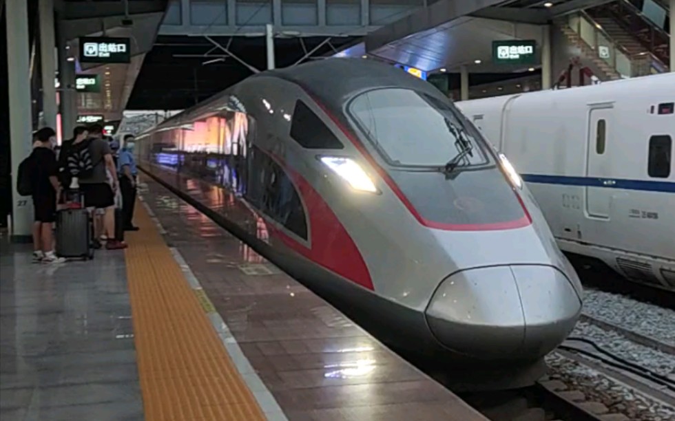 g423次 cr400af-2181 进入 柳州站_哔哩哔哩_bilibili