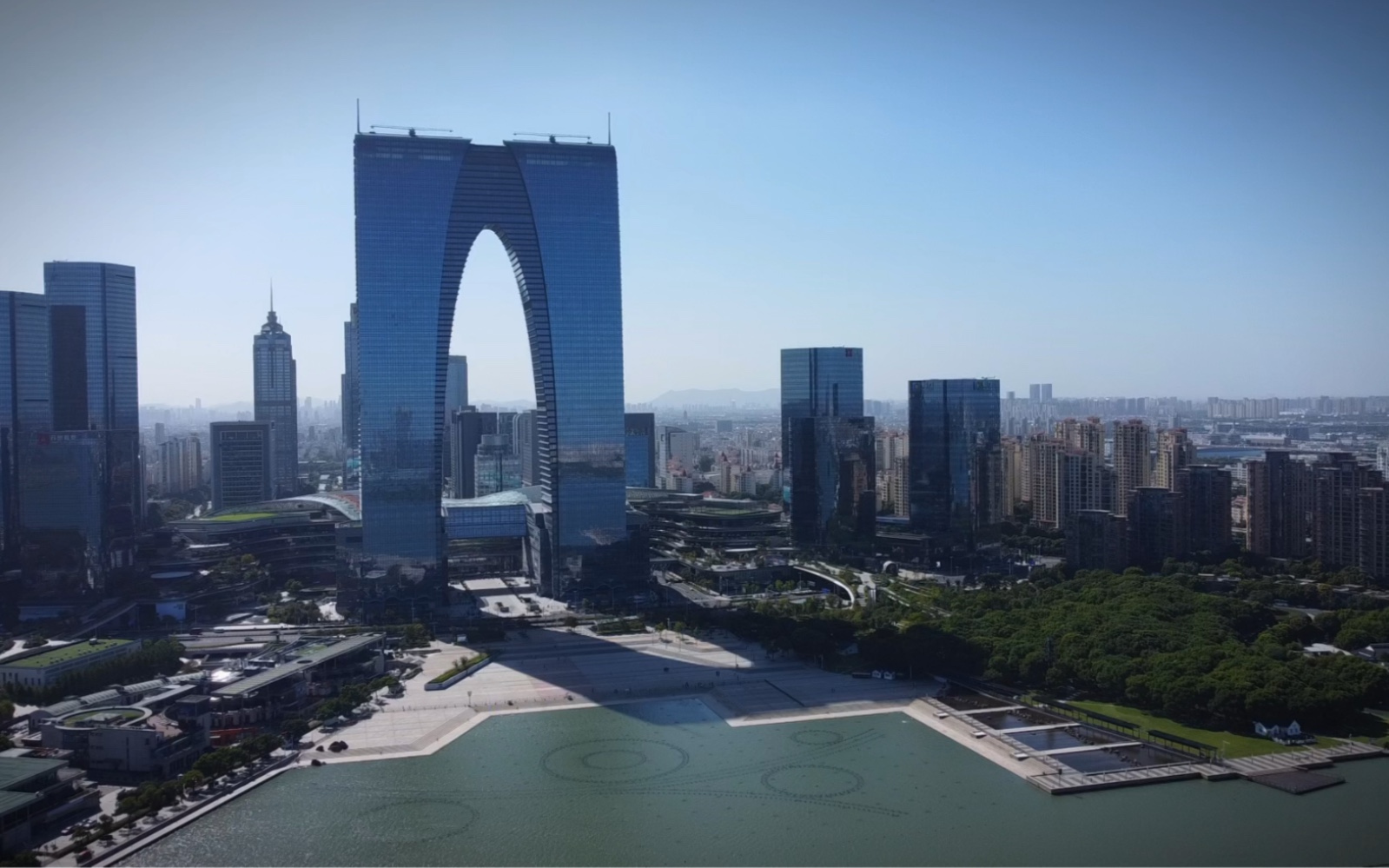 苏州航拍 | 金鸡湖 | 独墅湖 | 无人机国内首飞完成