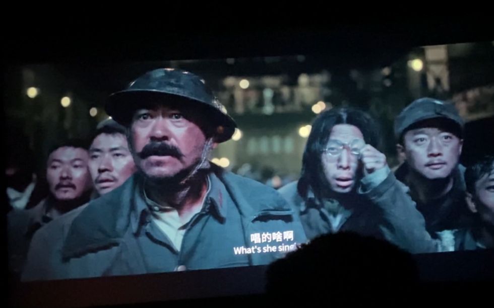 【我爱看电影】去看《八百》的点映,部分内容涉及剧透,慎入慎入慎入.预祝《八百》大卖,希望大家多多支持院线产业!哔哩哔哩bilibili